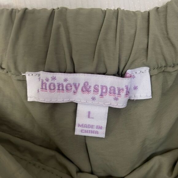 Honey & Sparkle Big Girls Bubble Nylon Sage Skirt size L - Picture 2 of 7